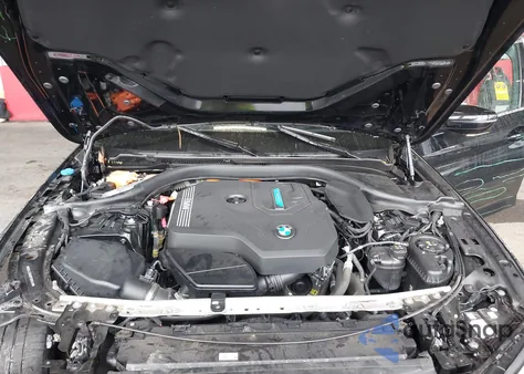 2023 BMW 530E xDrive из США, поврежденный, VIN WBA33AG09PCN96540